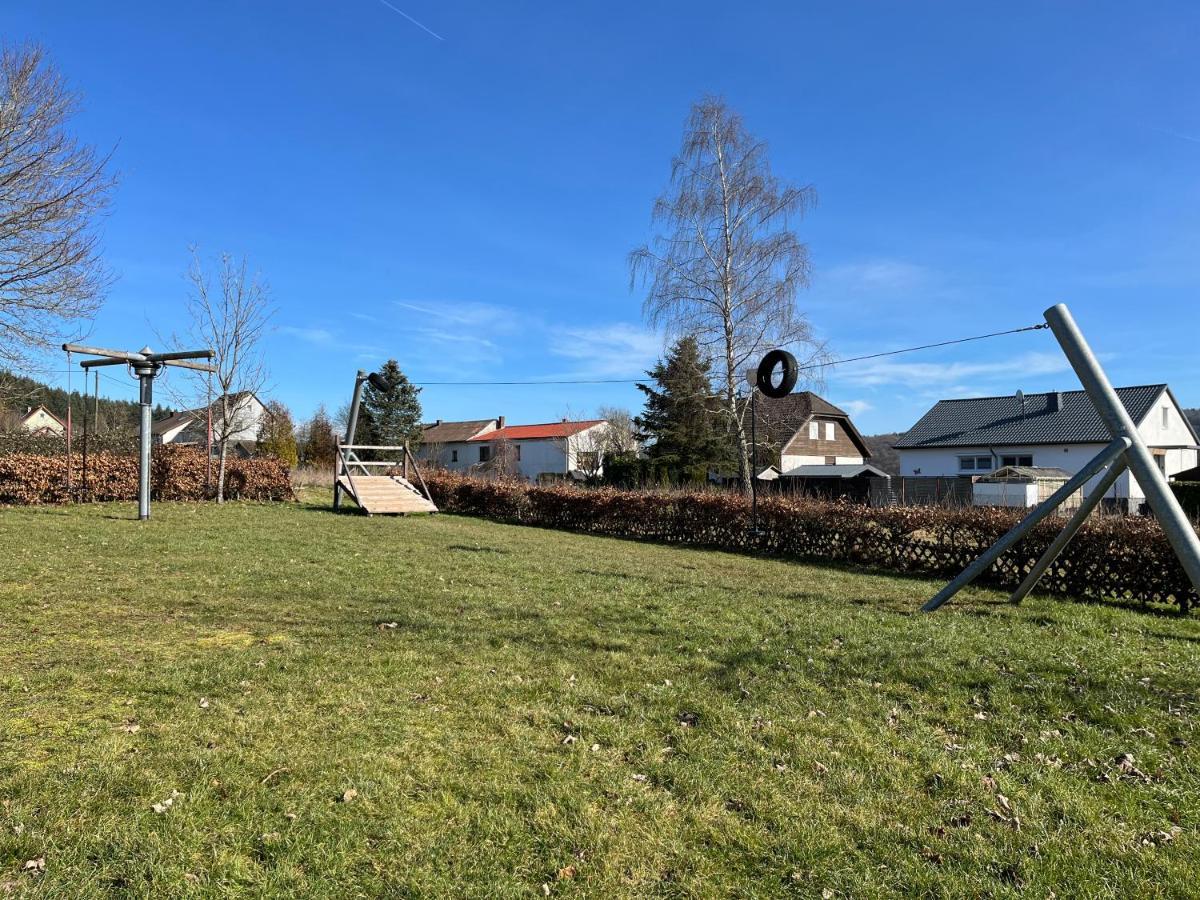 Wohnung Mit Panoramablick Gerolstein Bagian luar foto
