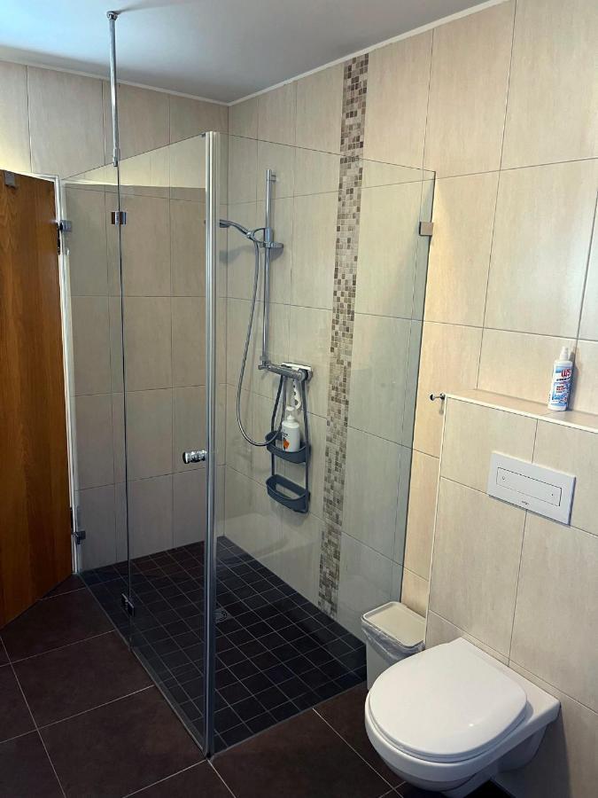 Wohnung Mit Panoramablick Gerolstein Bagian luar foto